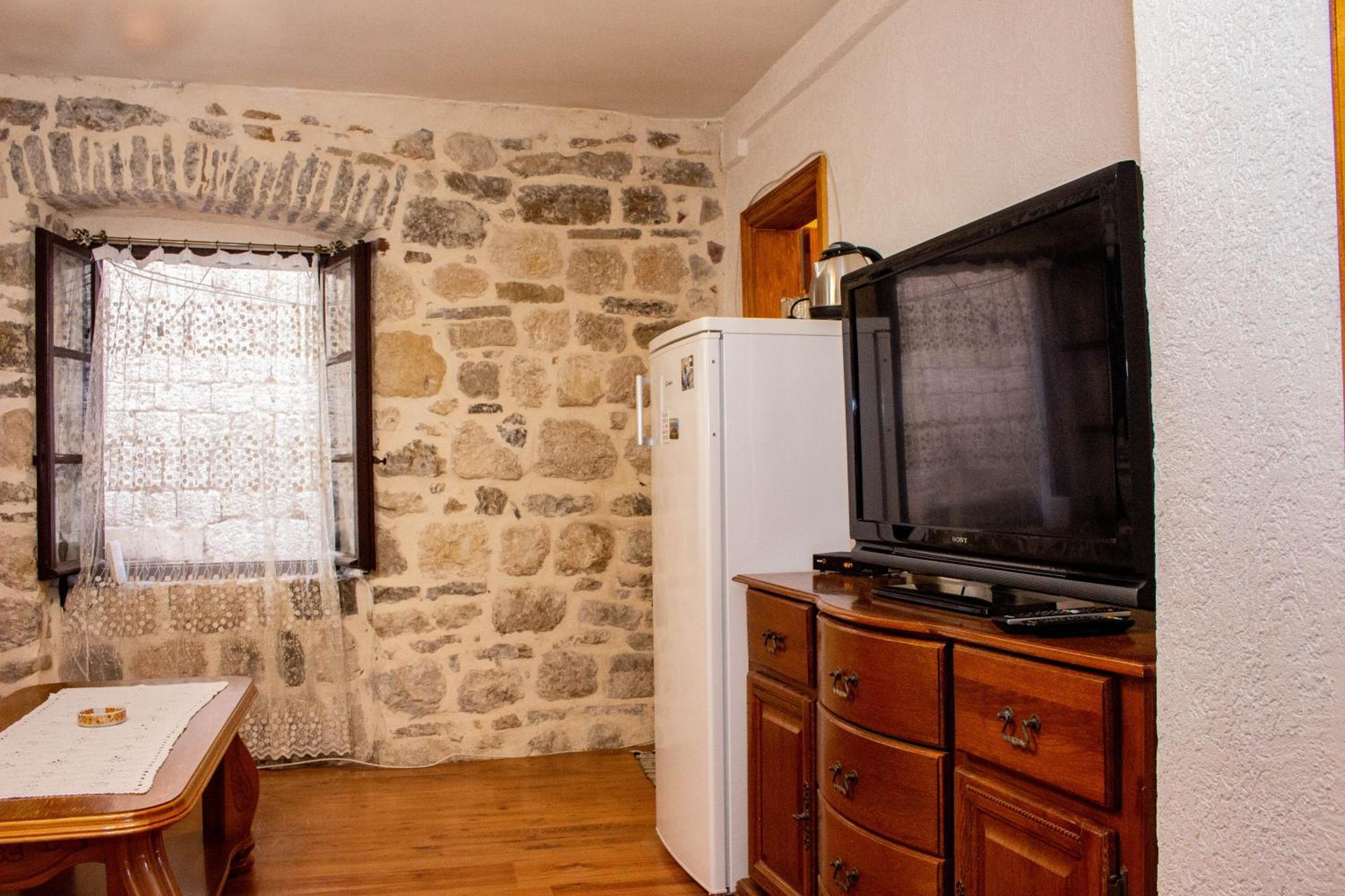 Guest House Sljuka Котор Екстериор снимка